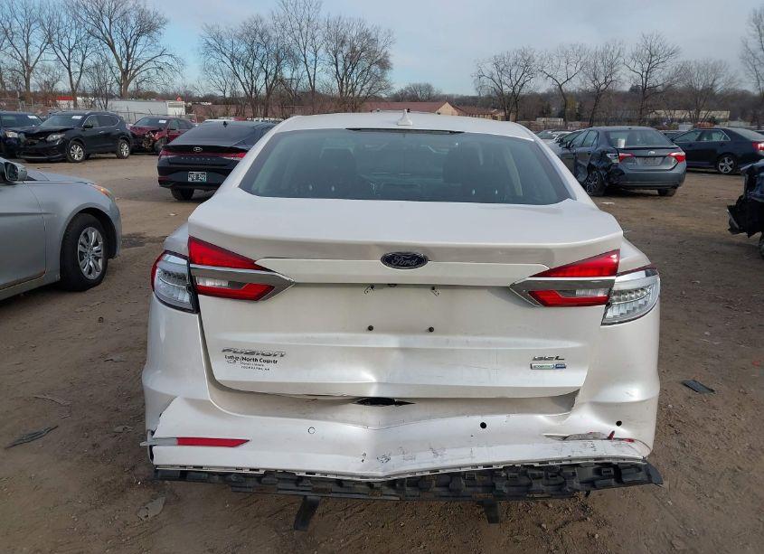 Photo 16 of 2019 Ford Fusion SEL (VIN 3FA6P0E94KR145158)