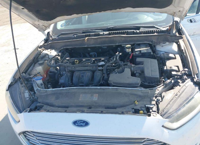 Photo 10 of 2013 Ford Fusion S (VIN 3FA6P0G70DR205404)
