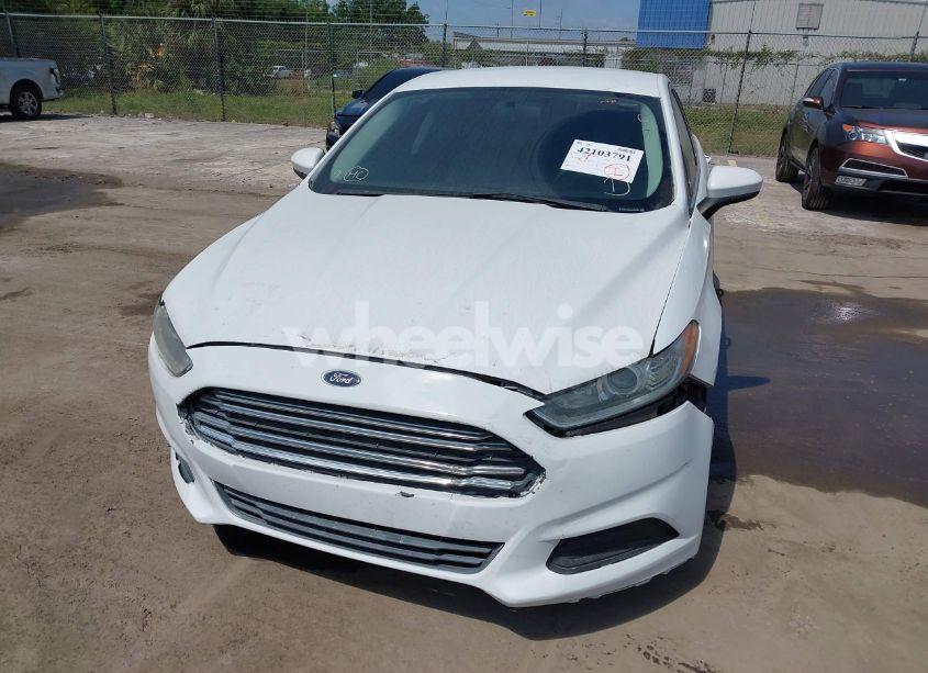 Photo 6 of 2013 Ford Fusion S (VIN 3FA6P0G70DR318768)