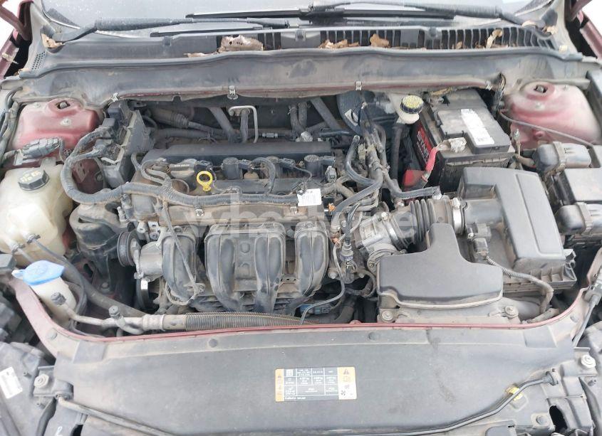 Photo 10 of 2014 Ford Fusion S (VIN 3FA6P0G70ER110570)