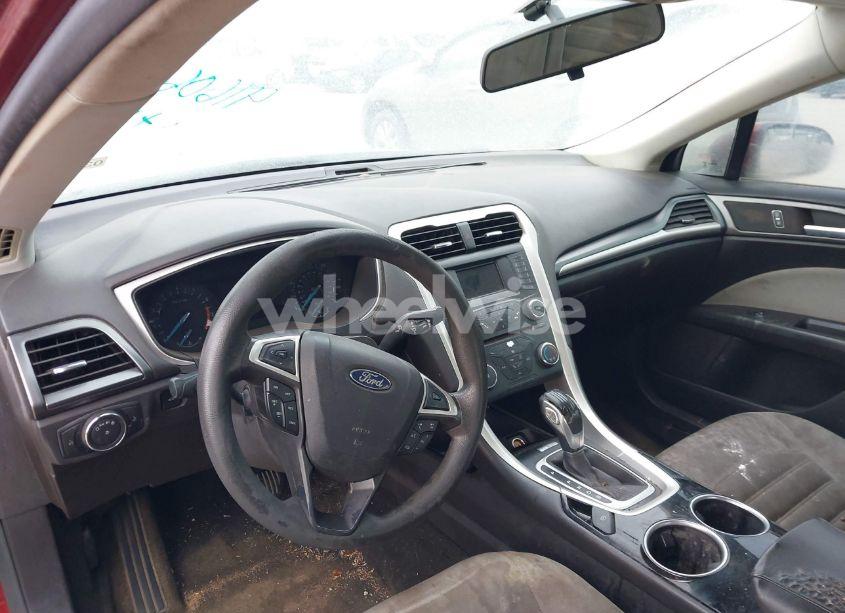 Photo 13 of 2014 Ford Fusion S (VIN 3FA6P0G70ER110570)