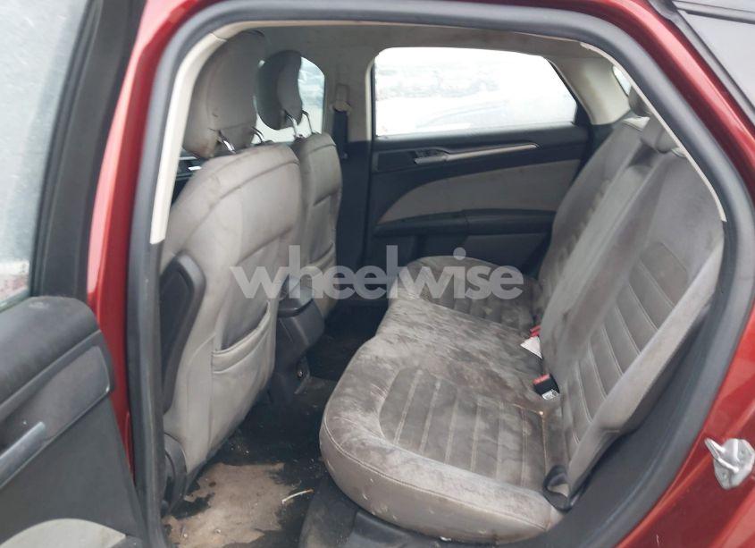 Photo 14 of 2014 Ford Fusion S (VIN 3FA6P0G70ER110570)