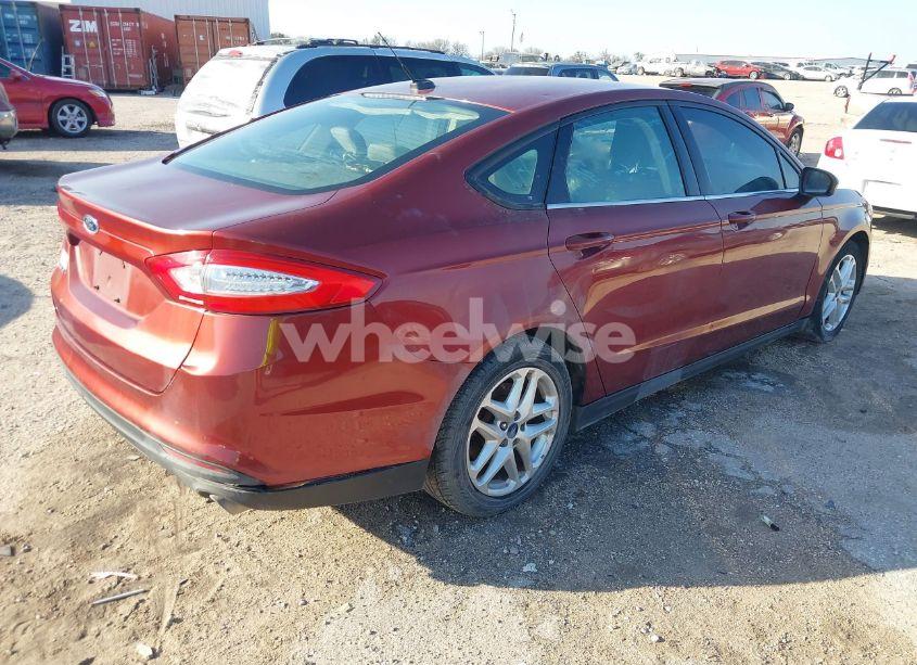 Photo 4 of 2014 Ford Fusion S (VIN 3FA6P0G70ER110570)