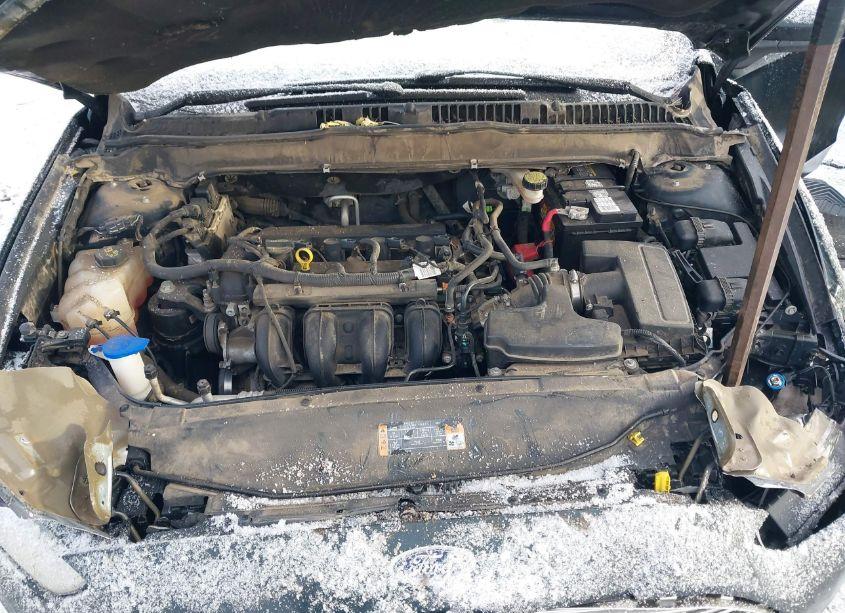 Photo 10 of 2014 Ford Fusion S (VIN 3FA6P0G70ER176844)