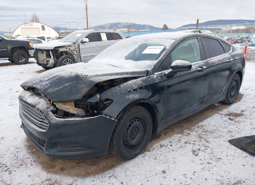 Photo 2 of 2014 Ford Fusion S (VIN 3FA6P0G70ER176844)
