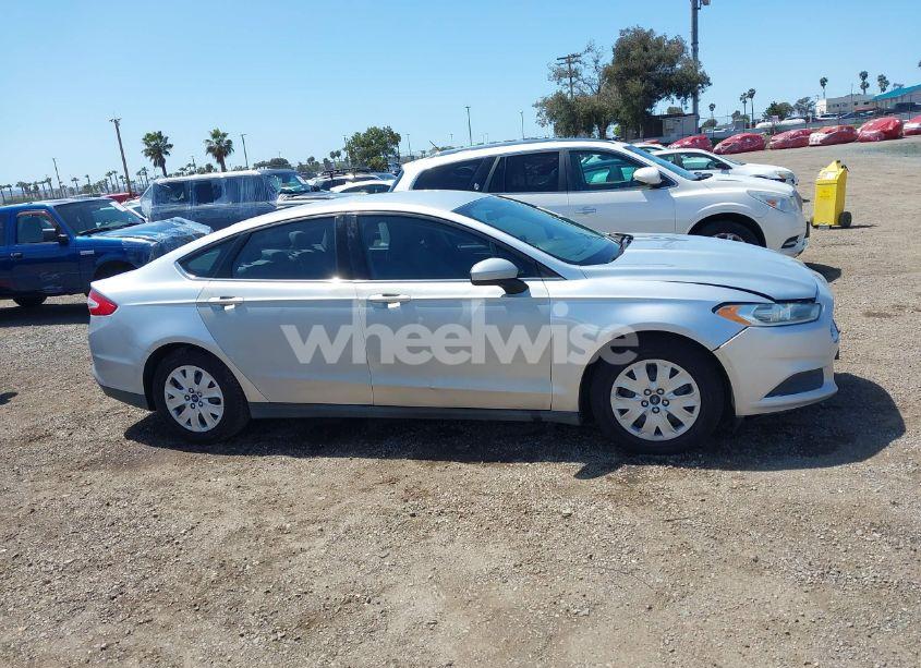 Photo 13 of 2014 Ford Fusion S (VIN 3FA6P0G70ER228960)