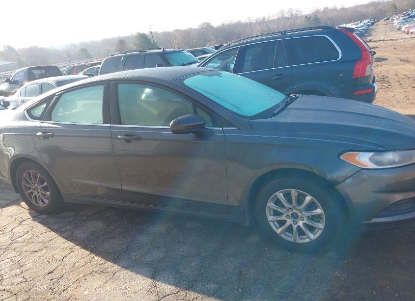 Photo 14 of 2016 Ford Fusion S (VIN 3FA6P0G70GR227326)