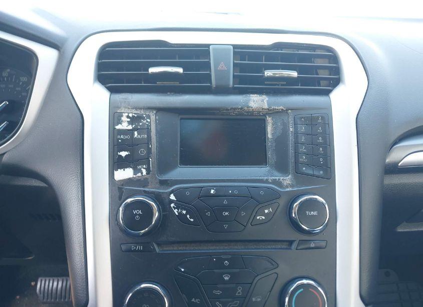 Photo 18 of 2016 Ford Fusion S (VIN 3FA6P0G70GR227326)