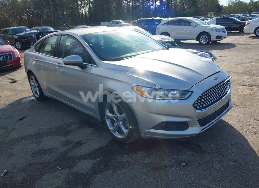 2016 Ford Fusion S (VIN 3FA6P0G70GR254655) main photo