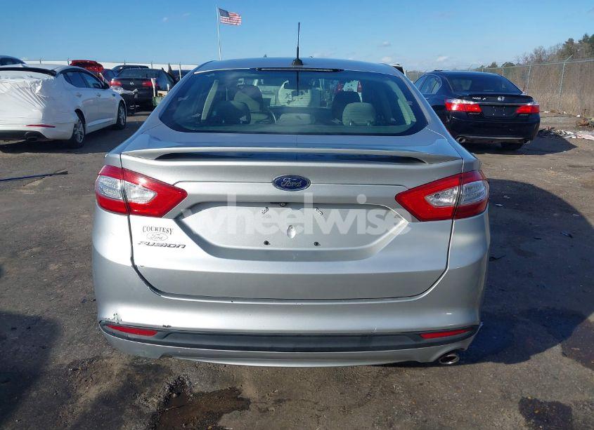 Photo 16 of 2016 Ford Fusion S (VIN 3FA6P0G70GR254655)