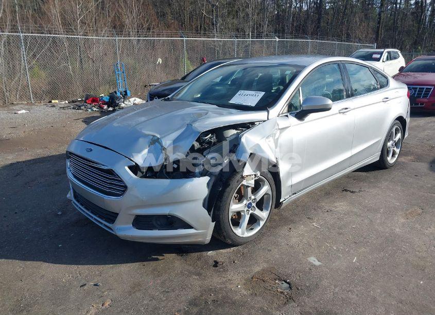 Photo 2 of 2016 Ford Fusion S (VIN 3FA6P0G70GR254655)