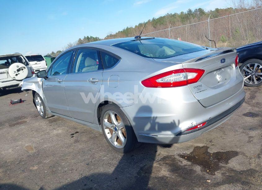 Photo 3 of 2016 Ford Fusion S (VIN 3FA6P0G70GR254655)