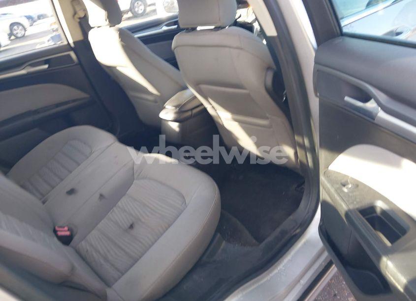 Photo 8 of 2016 Ford Fusion S (VIN 3FA6P0G70GR254655)