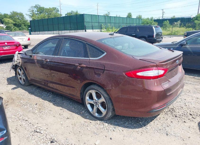 Photo 3 of 2016 Ford Fusion S (VIN 3FA6P0G70GR271875)