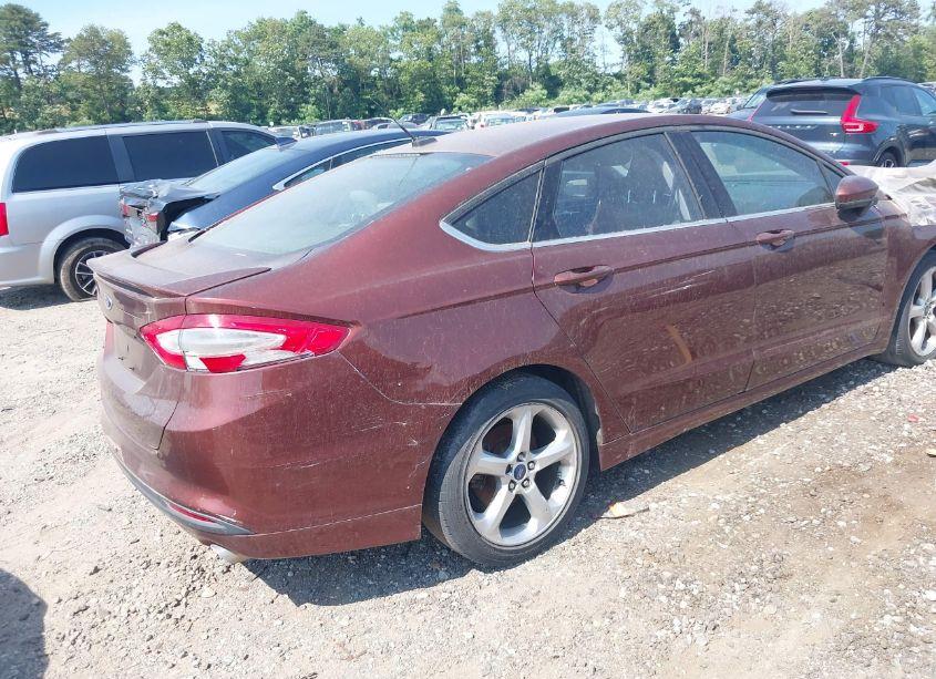 Photo 4 of 2016 Ford Fusion S (VIN 3FA6P0G70GR271875)