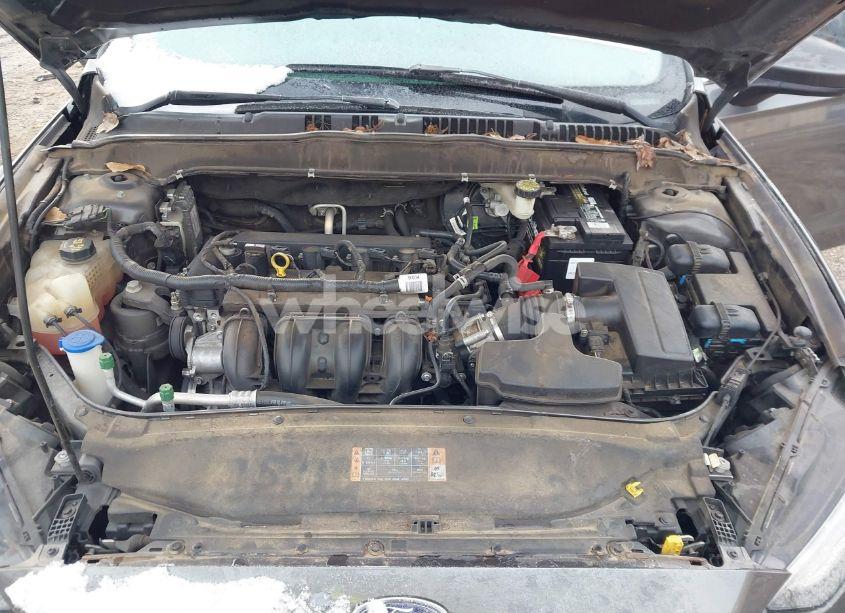 Photo 10 of 2017 Ford Fusion S (VIN 3FA6P0G70HR196726)