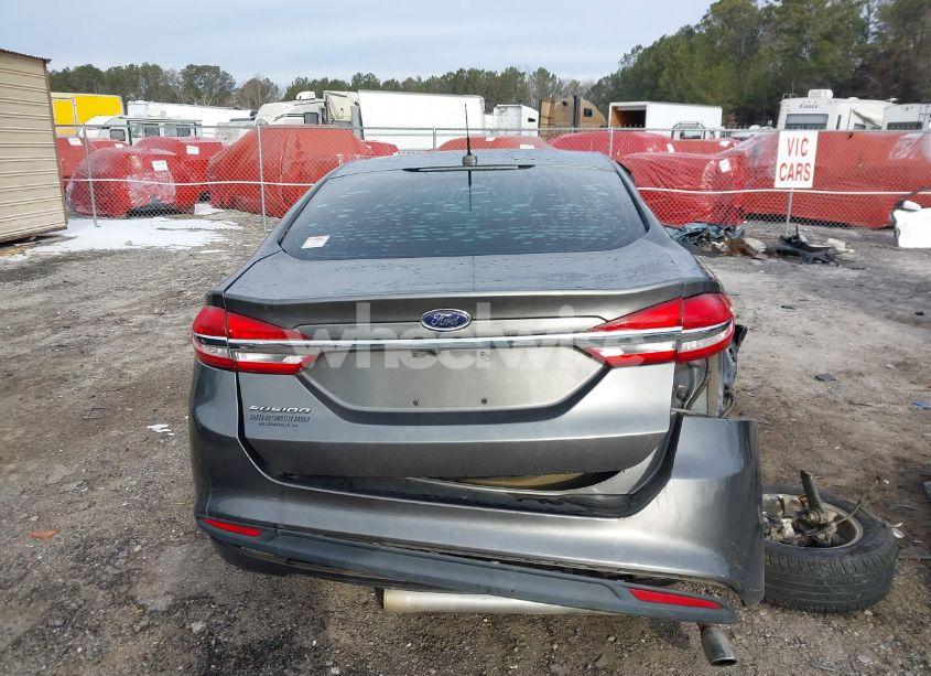 Photo 16 of 2017 Ford Fusion S (VIN 3FA6P0G70HR196726)