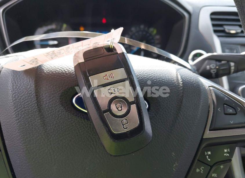 Photo 11 of 2017 Ford Fusion S (VIN 3FA6P0G70HR207482)