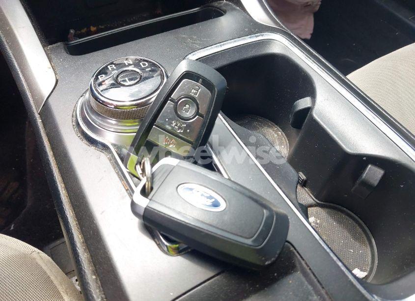 Photo 11 of 2017 Ford Fusion S (VIN 3FA6P0G70HR226758)