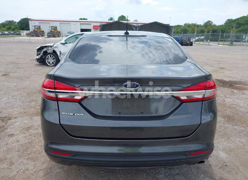 Photo 16 of 2017 Ford Fusion S (VIN 3FA6P0G70HR226758)