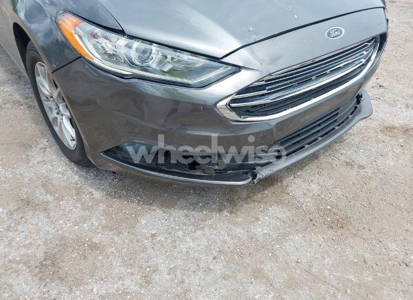 Photo 6 of 2017 Ford Fusion S (VIN 3FA6P0G70HR226758)