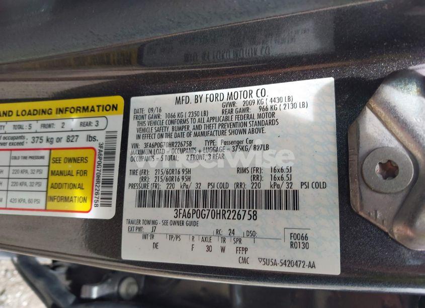 Photo 9 of 2017 Ford Fusion S (VIN 3FA6P0G70HR226758)