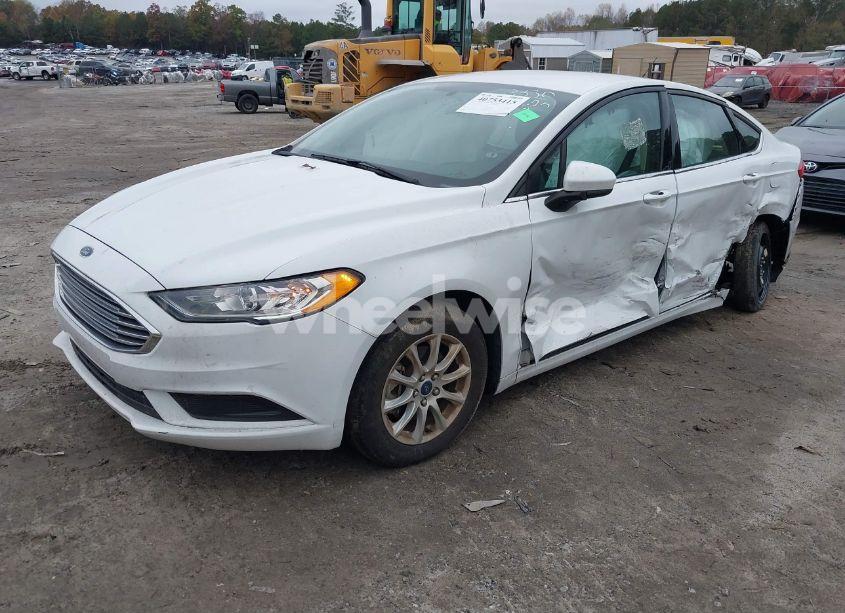 Photo 2 of 2017 Ford Fusion S (VIN 3FA6P0G70HR363330)