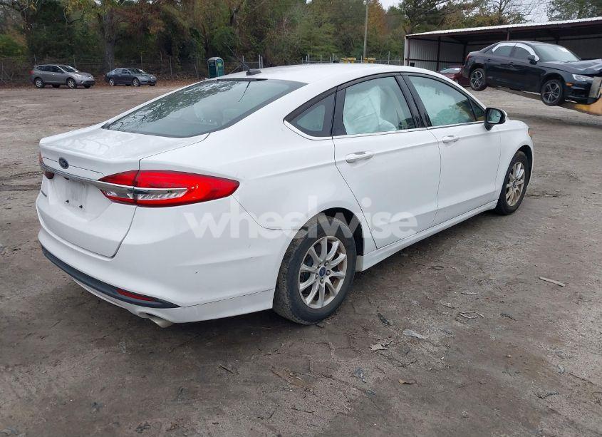 Photo 4 of 2017 Ford Fusion S (VIN 3FA6P0G70HR363330)