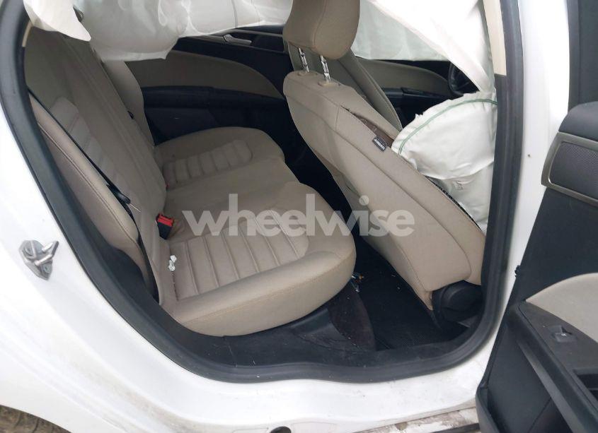 Photo 8 of 2017 Ford Fusion S (VIN 3FA6P0G70HR363330)