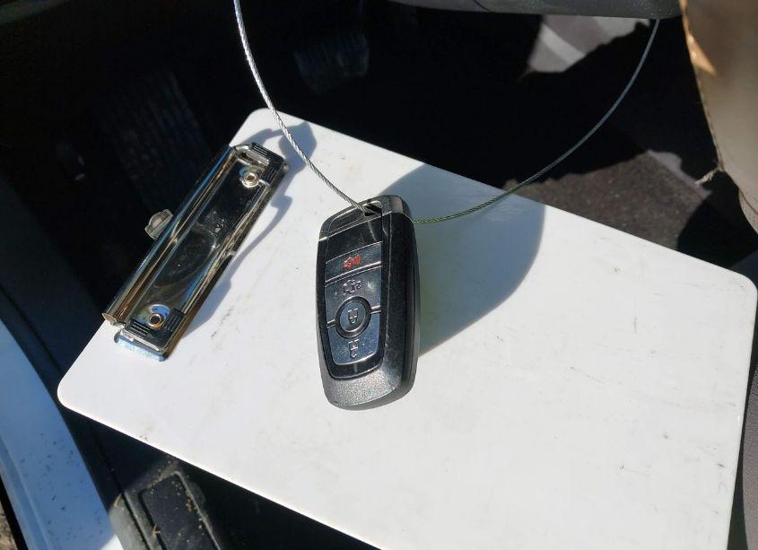 Photo 11 of 2018 Ford Fusion S (VIN 3FA6P0G70JR189538)