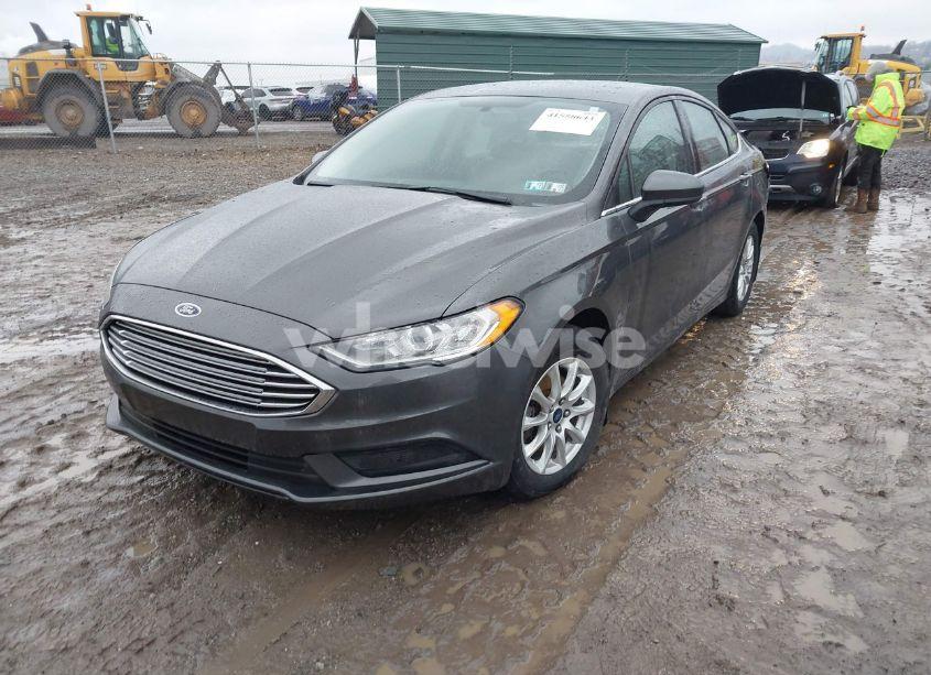 Photo 2 of 2018 Ford Fusion S (VIN 3FA6P0G70JR230430)