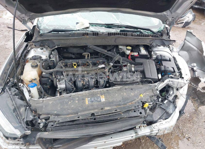 Photo 10 of 2018 Ford Fusion S (VIN 3FA6P0G70JR240018)