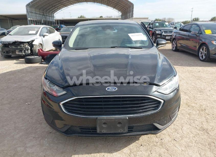 Photo 12 of 2020 Ford Fusion S (VIN 3FA6P0G70LR147924)
