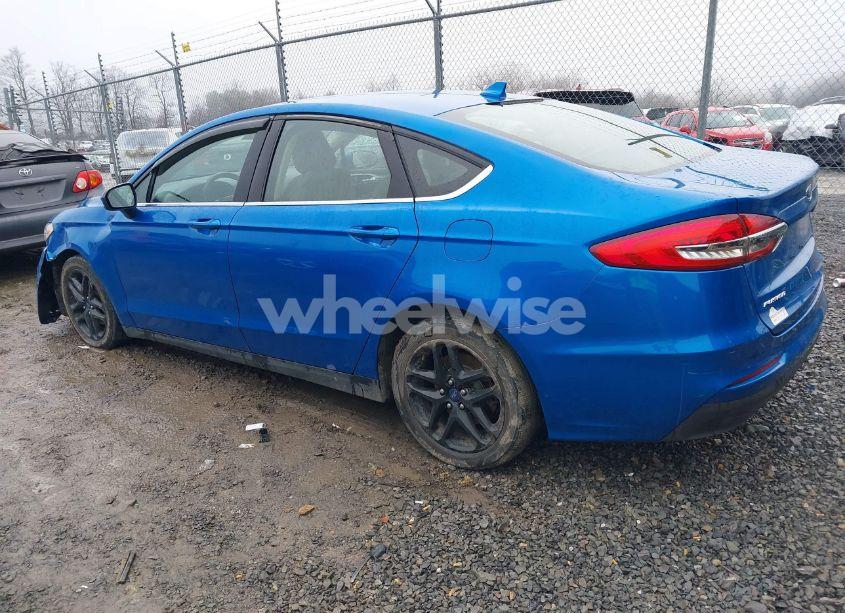 Photo 3 of 2020 Ford Fusion S (VIN 3FA6P0G70LR223416)