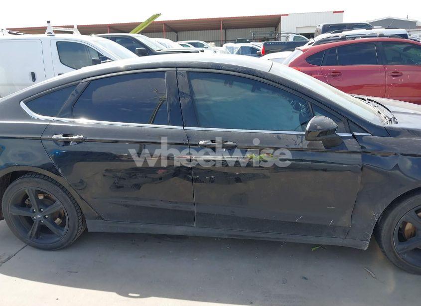 Photo 13 of 2020 Ford Fusion S (VIN 3FA6P0G70LR225263)
