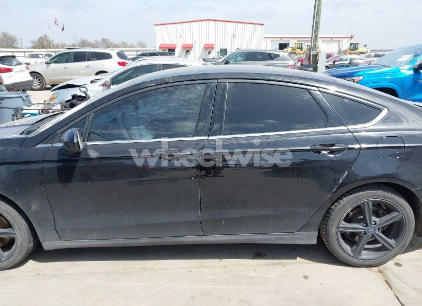 Photo 14 of 2020 Ford Fusion S (VIN 3FA6P0G70LR225263)