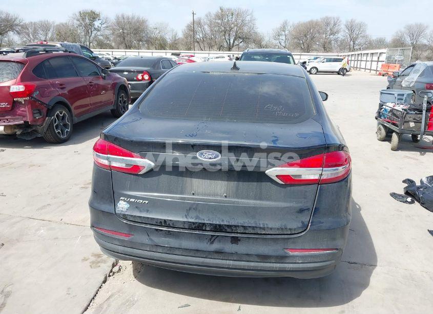 Photo 16 of 2020 Ford Fusion S (VIN 3FA6P0G70LR225263)