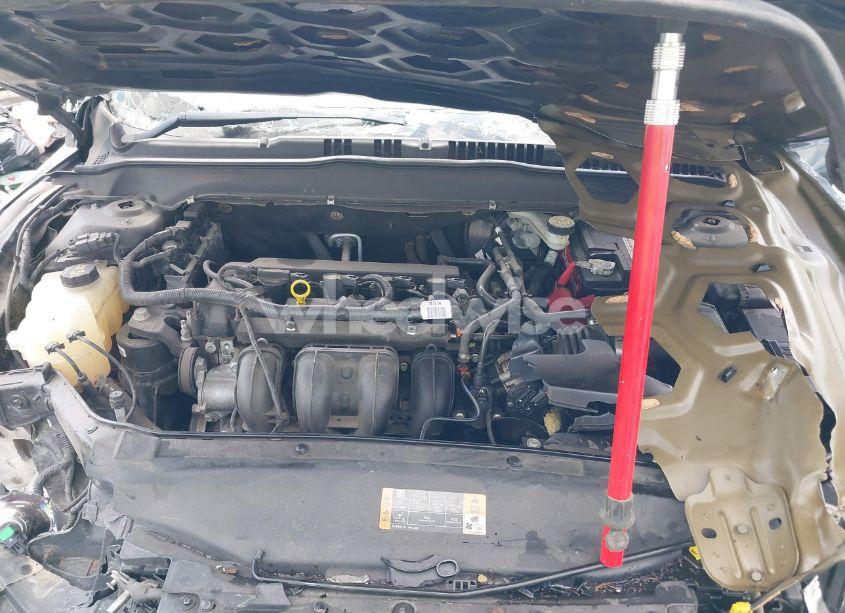 Photo 10 of 2014 Ford Fusion S (VIN 3FA6P0G71ER121237)