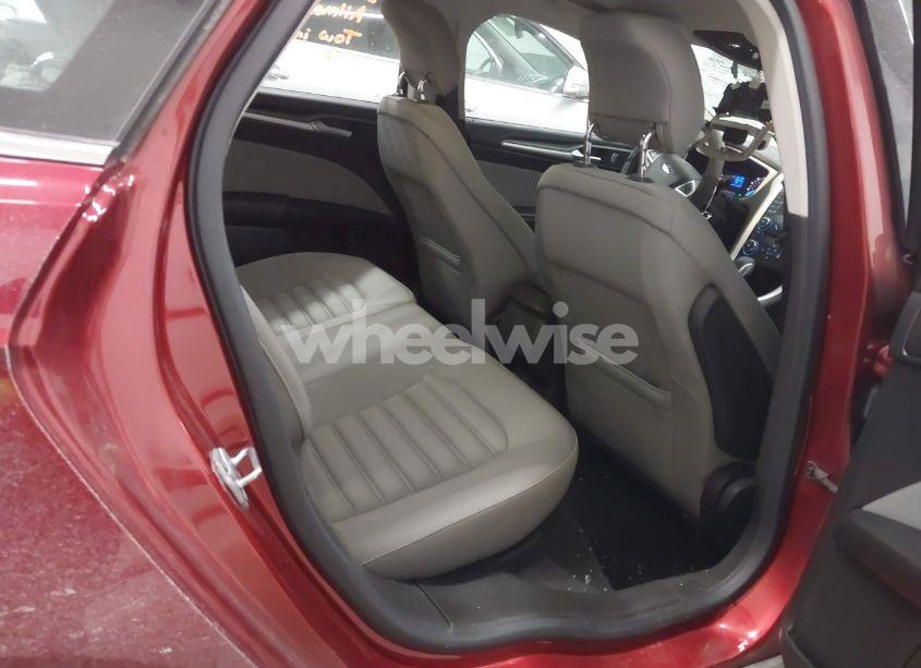 Photo 8 of 2014 Ford Fusion S (VIN 3FA6P0G71ER126938)