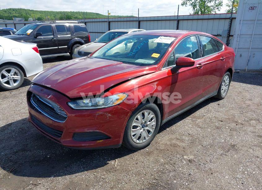 Photo 2 of 2014 Ford Fusion S (VIN 3FA6P0G71ER241068)