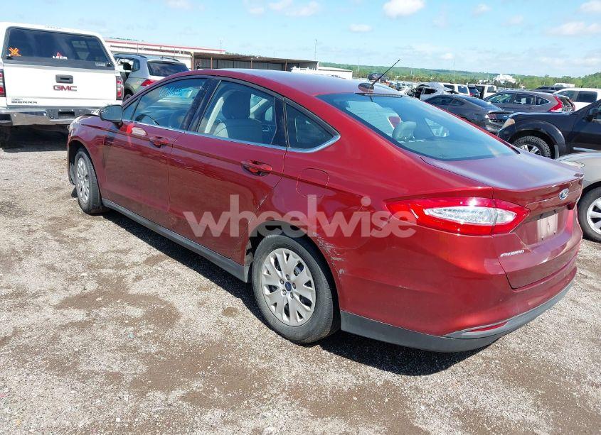 Photo 3 of 2014 Ford Fusion S (VIN 3FA6P0G71ER241068)