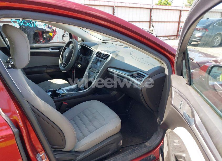 Photo 5 of 2014 Ford Fusion S (VIN 3FA6P0G71ER241068)