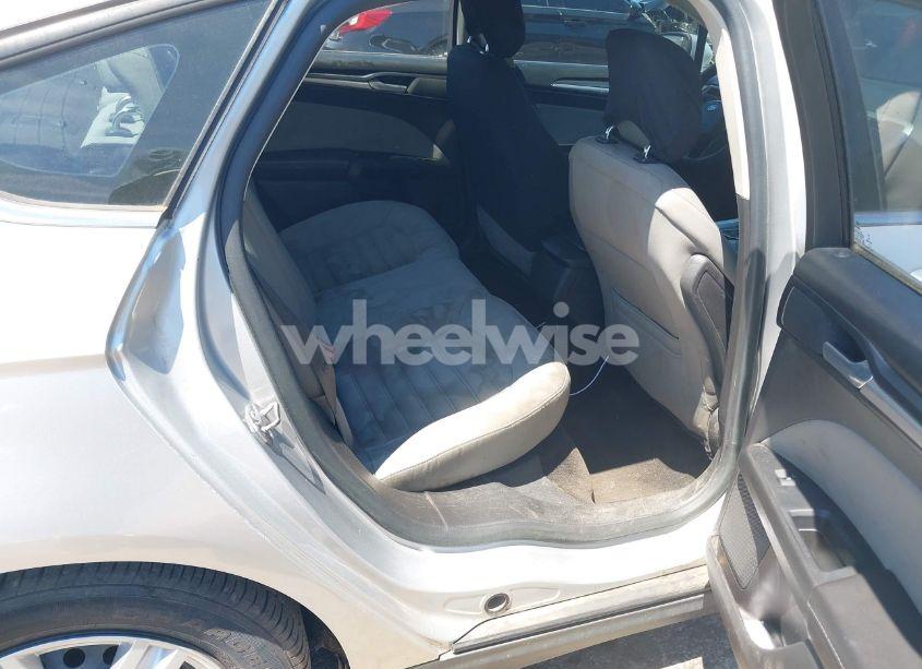 Photo 8 of 2014 Ford Fusion S (VIN 3FA6P0G71ER396011)