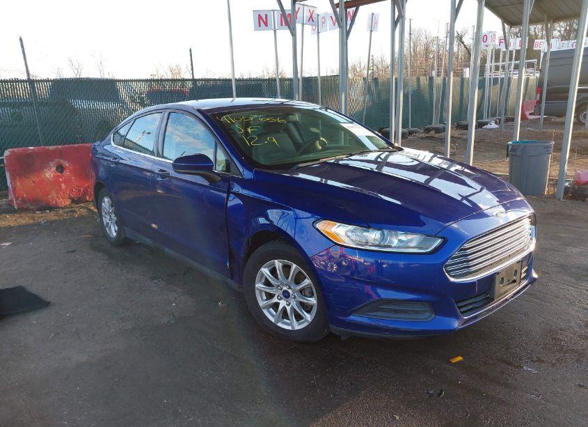2016 Ford Fusion S (VIN 3FA6P0G71GR333381) main photo