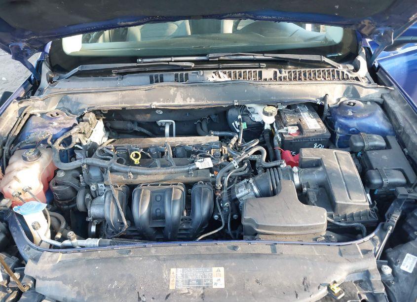 Photo 10 of 2016 Ford Fusion S (VIN 3FA6P0G71GR333381)