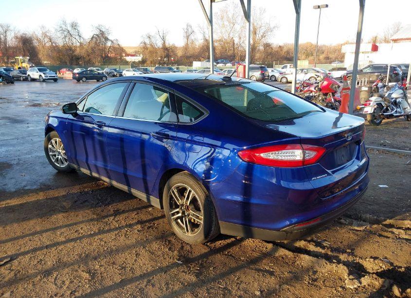 Photo 3 of 2016 Ford Fusion S (VIN 3FA6P0G71GR333381)