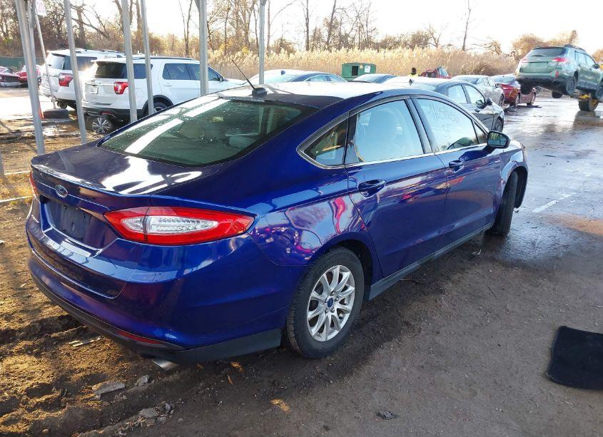 Photo 4 of 2016 Ford Fusion S (VIN 3FA6P0G71GR333381)