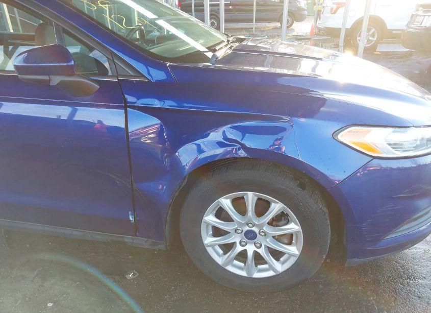 Photo 6 of 2016 Ford Fusion S (VIN 3FA6P0G71GR333381)