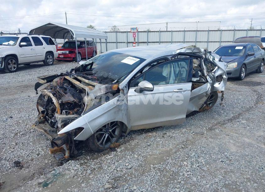 Photo 2 of 2017 Ford Fusion S (VIN 3FA6P0G71HR161404)