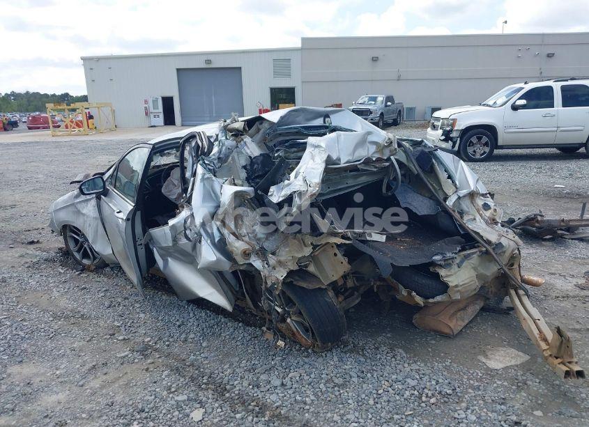 Photo 3 of 2017 Ford Fusion S (VIN 3FA6P0G71HR161404)